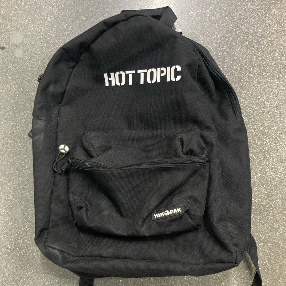 HOT TOPIC Yak Pak Backpack